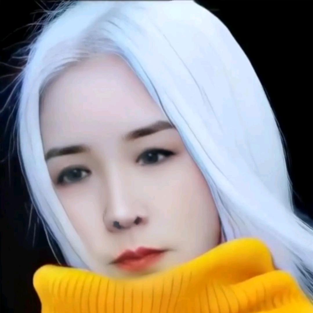 坚强的女人aa