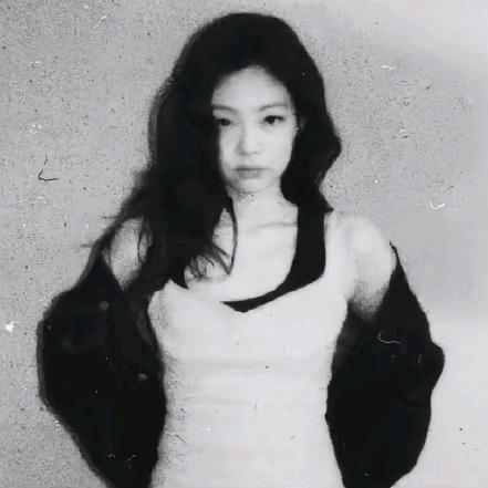 猫咪椰奶冻·^🐱jennie🎤