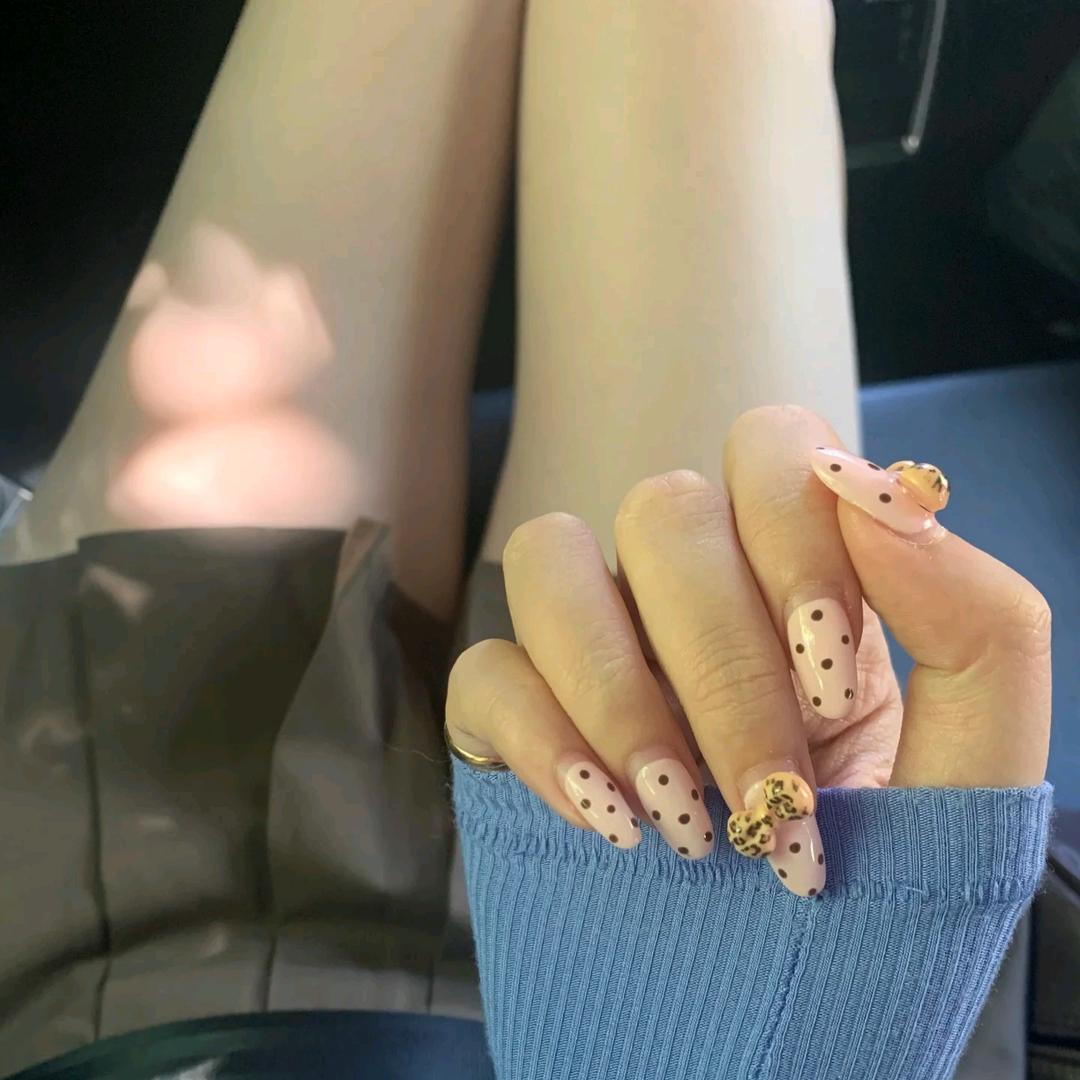 热爱生活的小沐