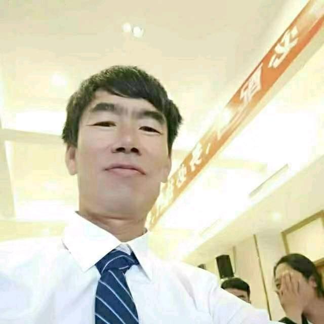 搓背老李会捏脚