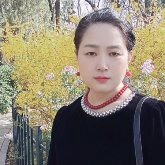 金牌月嫂，晓梅