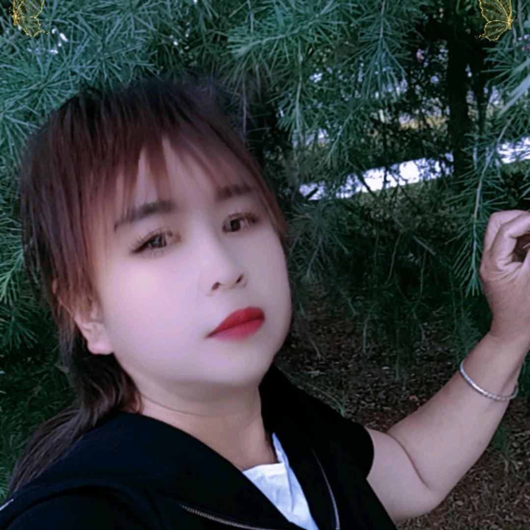 淡然一笑