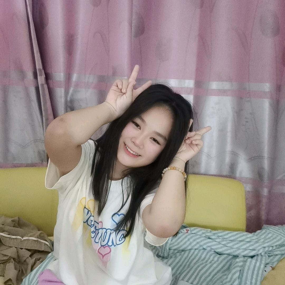 闪闪发光的我🥰