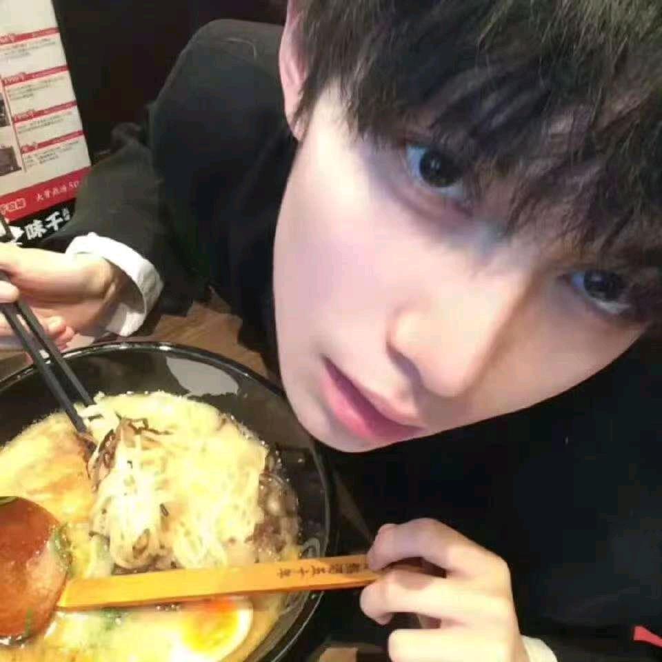 李茂密.