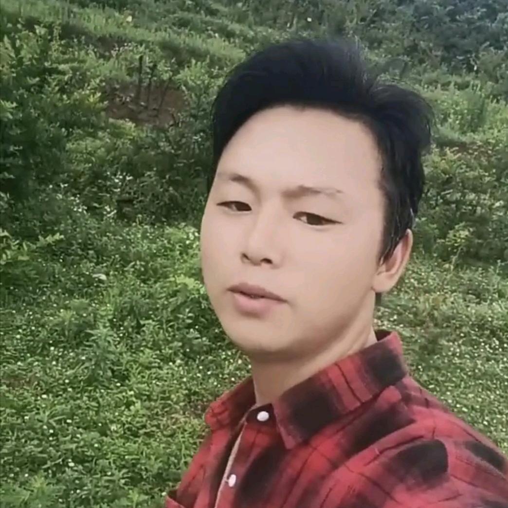 单  身    大    叔