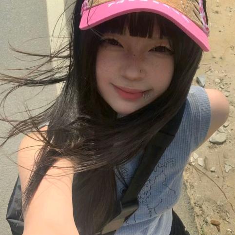 冷 冰冰