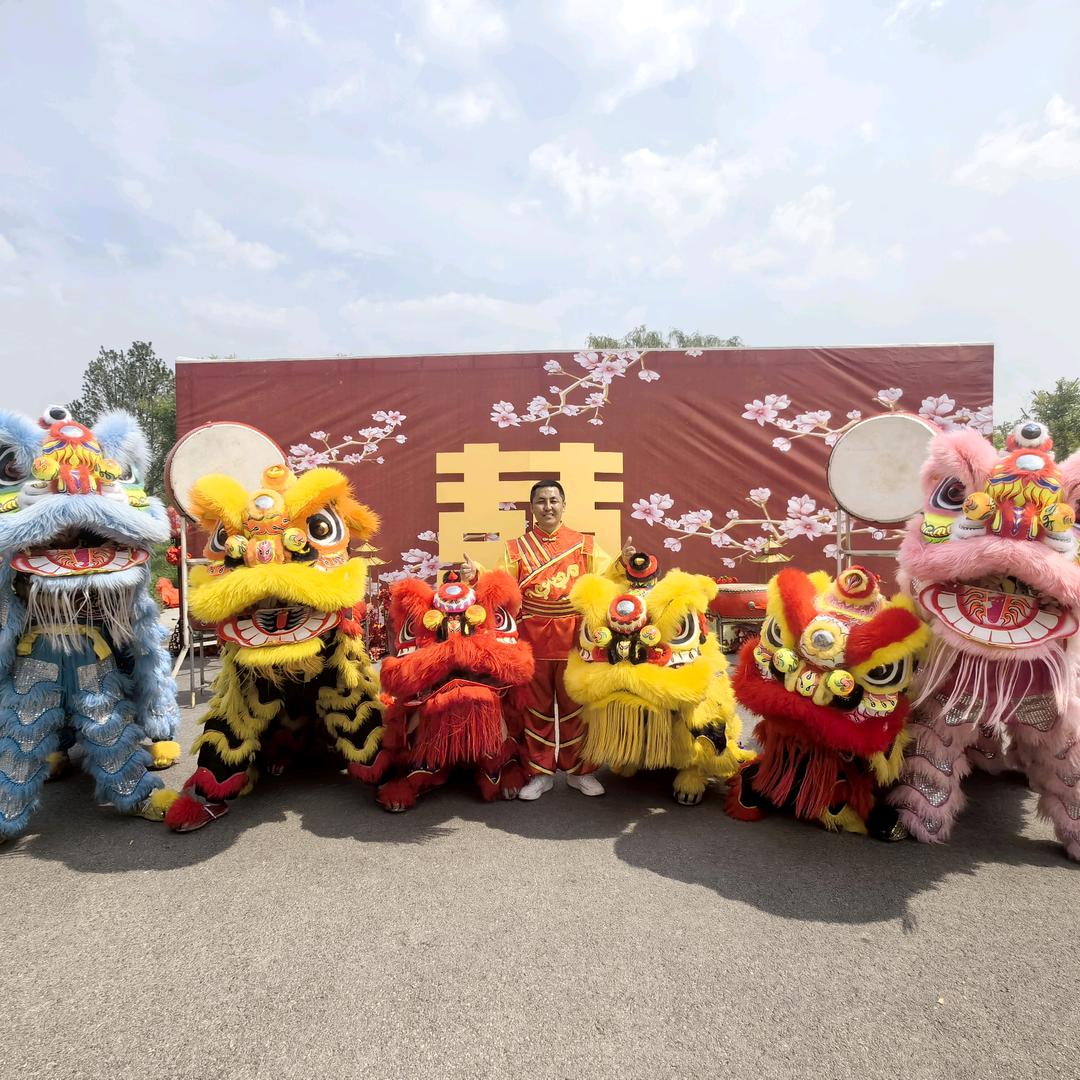 西寨 二文（金鹰鼓乐团团长）