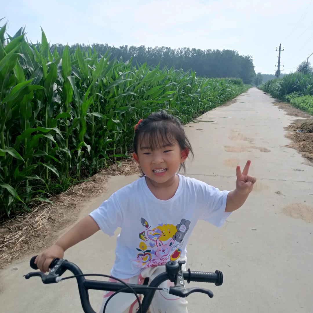 王婧馨