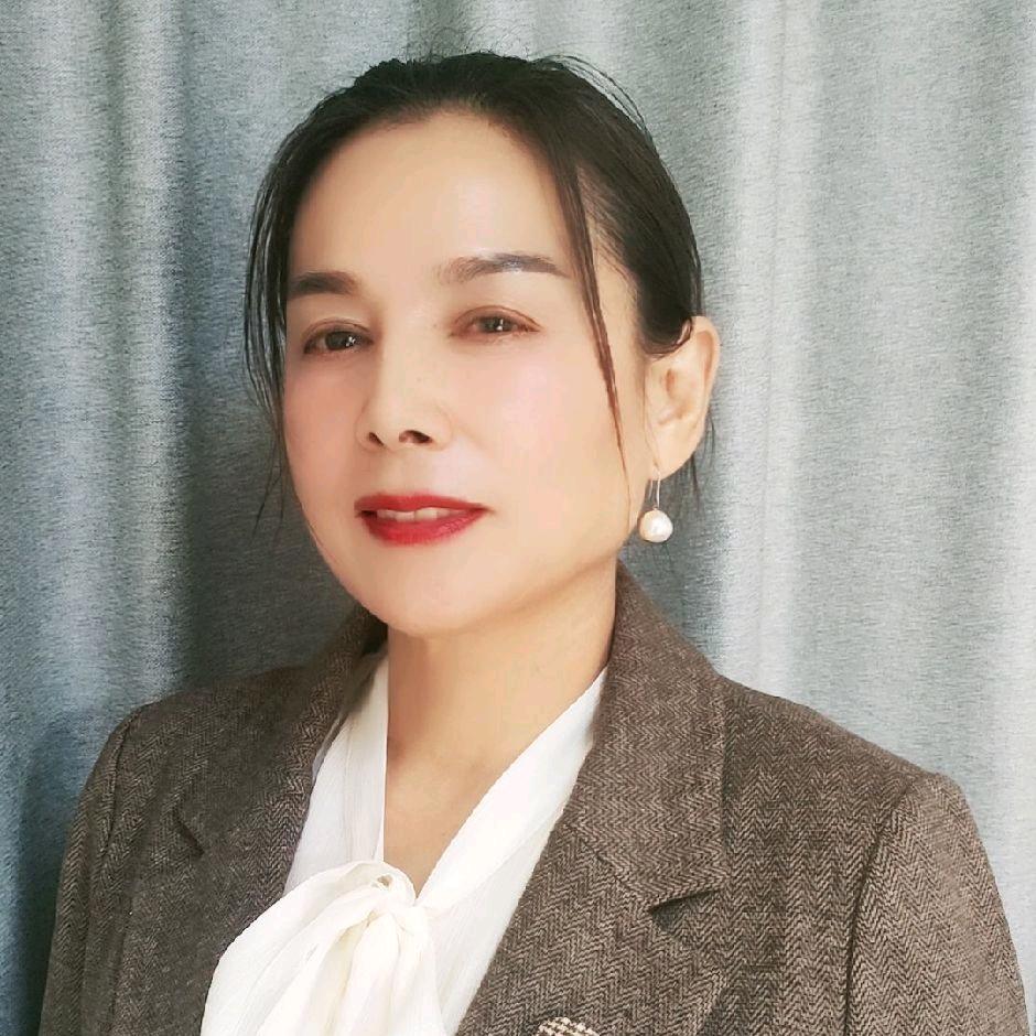 汪庭霞66年的🐴