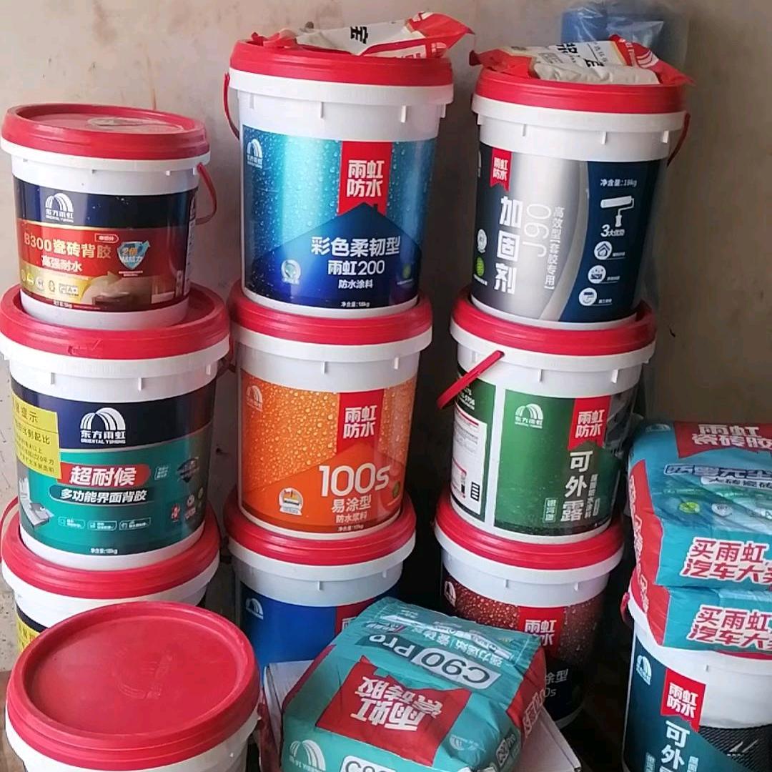 小何建材批发，防水，背胶，瓷砖胶等等…