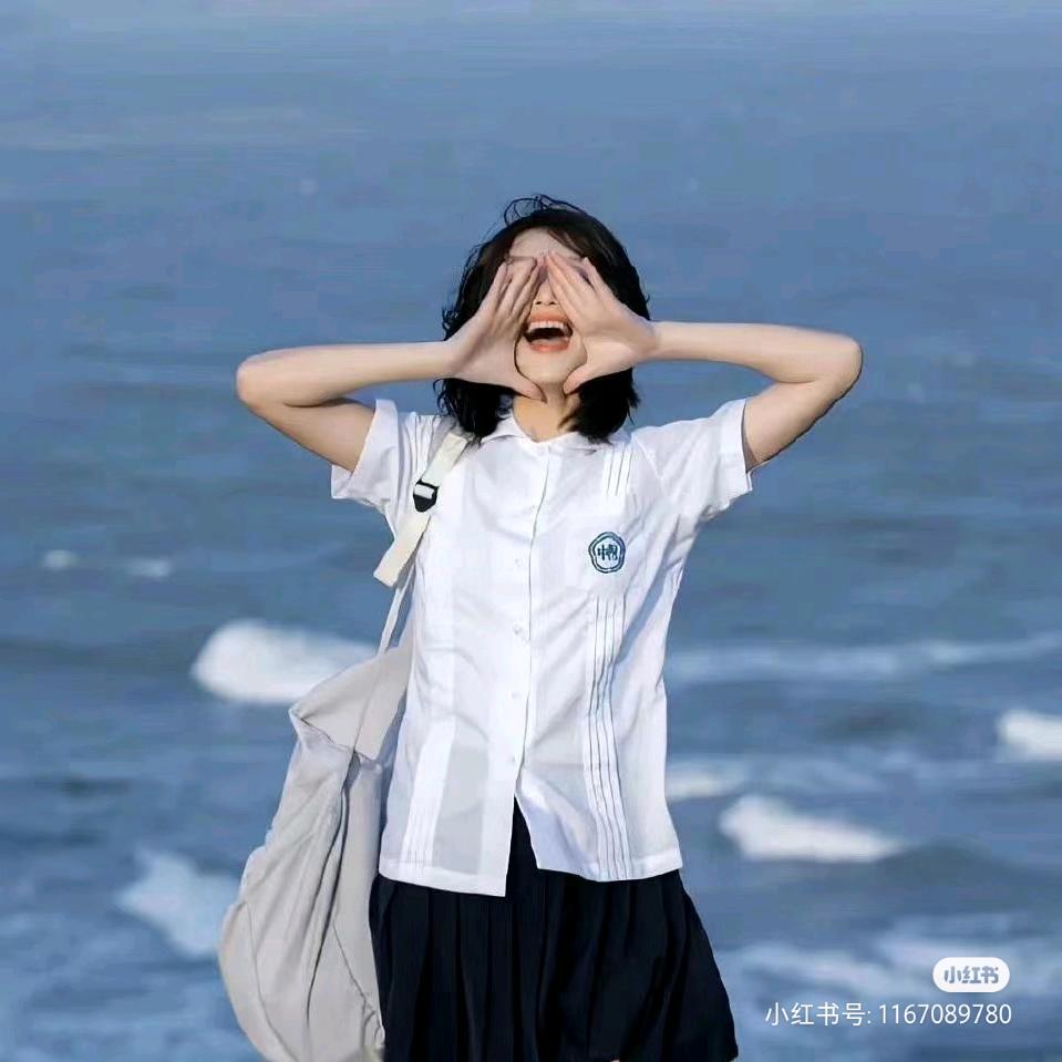 满山猴子我腚最红