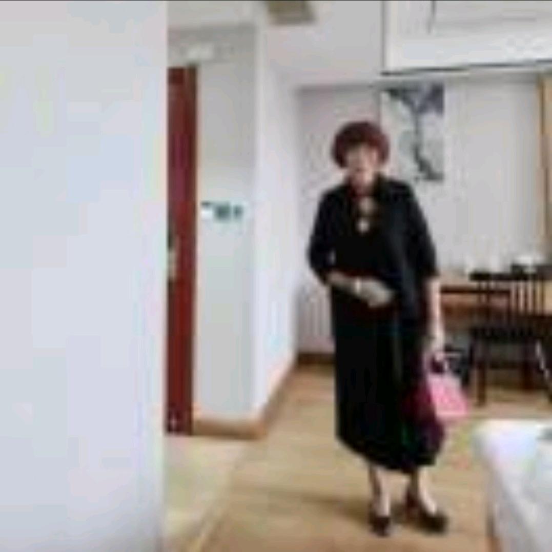 何红梅