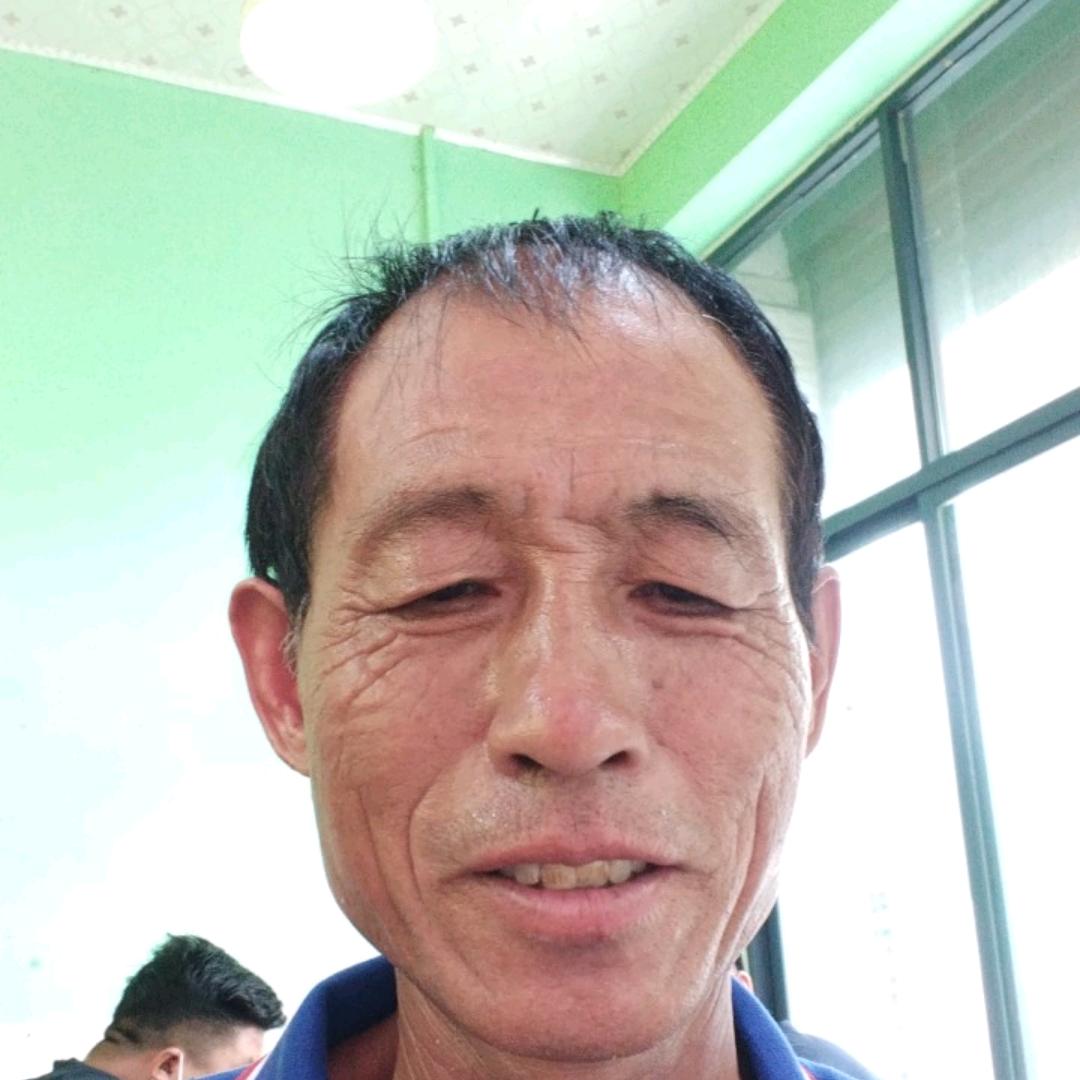 王心士