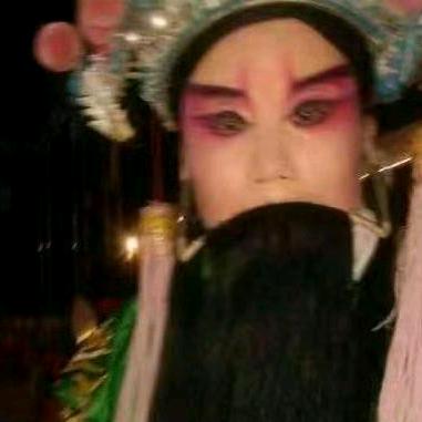 戏迷老王