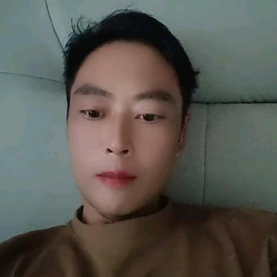 一吕🌹阳光