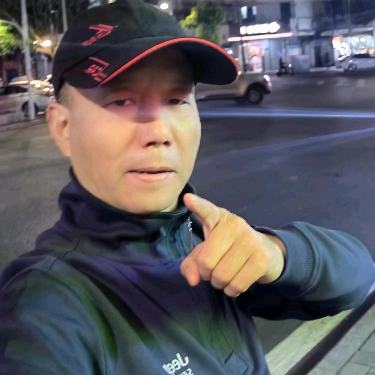 **半世倾尘**🌺