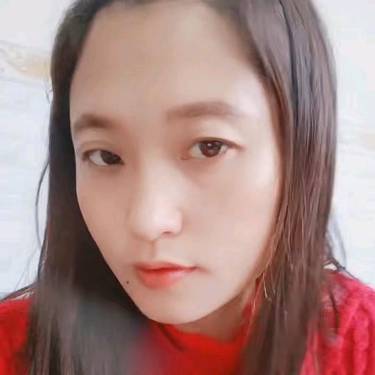 李菊