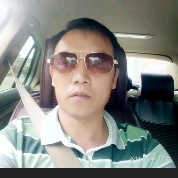 反串哥（爱唱歌）