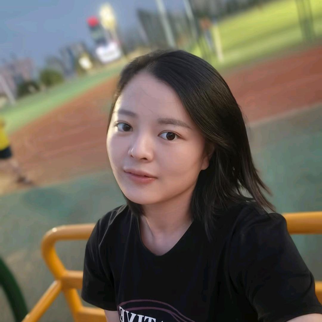 卢小姐