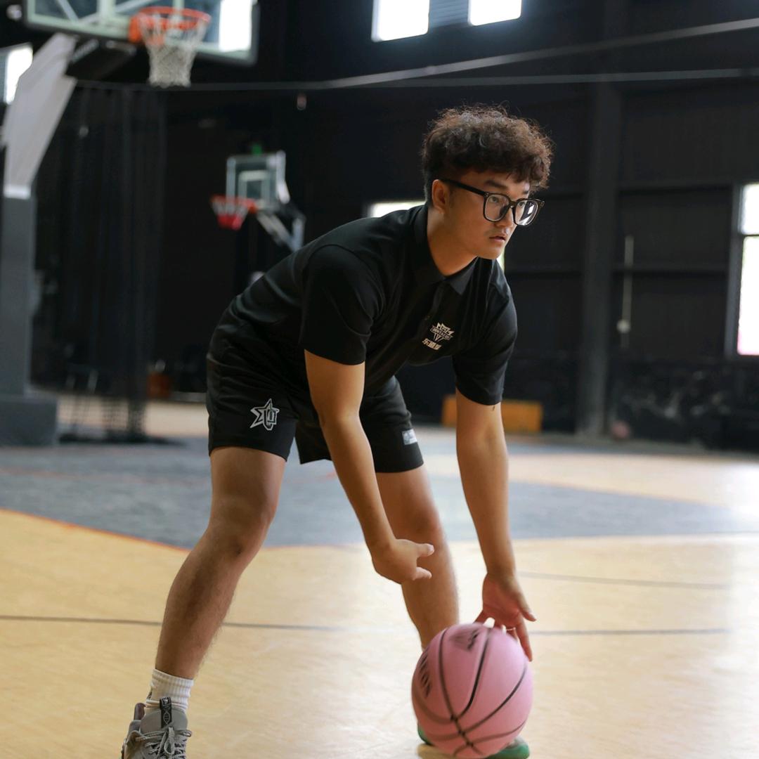 东道星龙溪馆🏀蒋教练