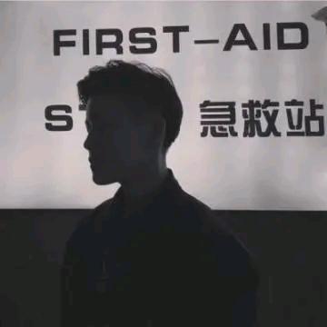 Yi._Only