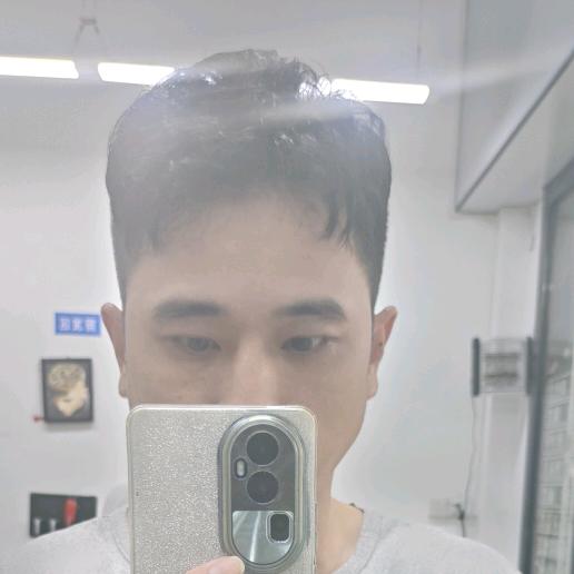 ༺李༻