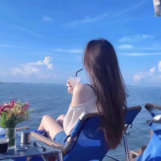 美妞穿搭