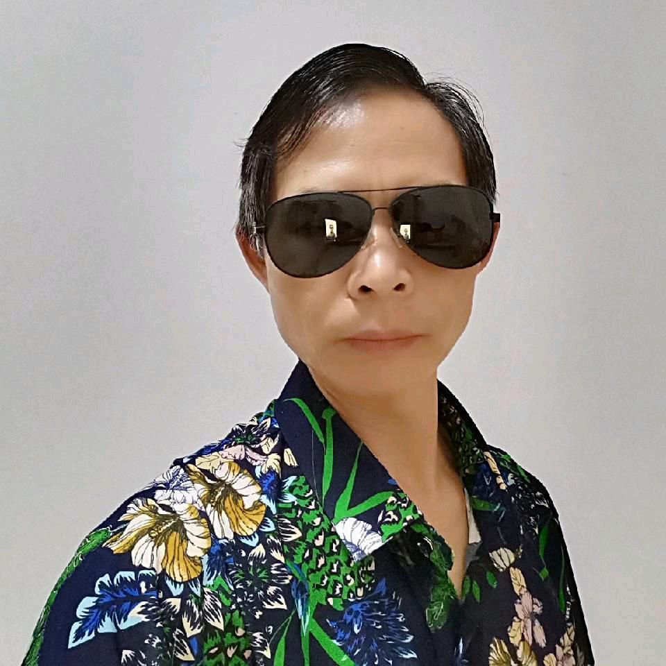 ＜孤独飞鹰>郭：元字辈