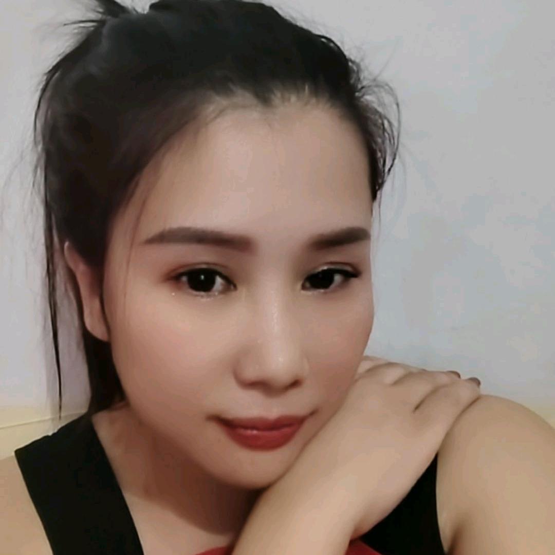 单身妈妈两个女儿的妈妈