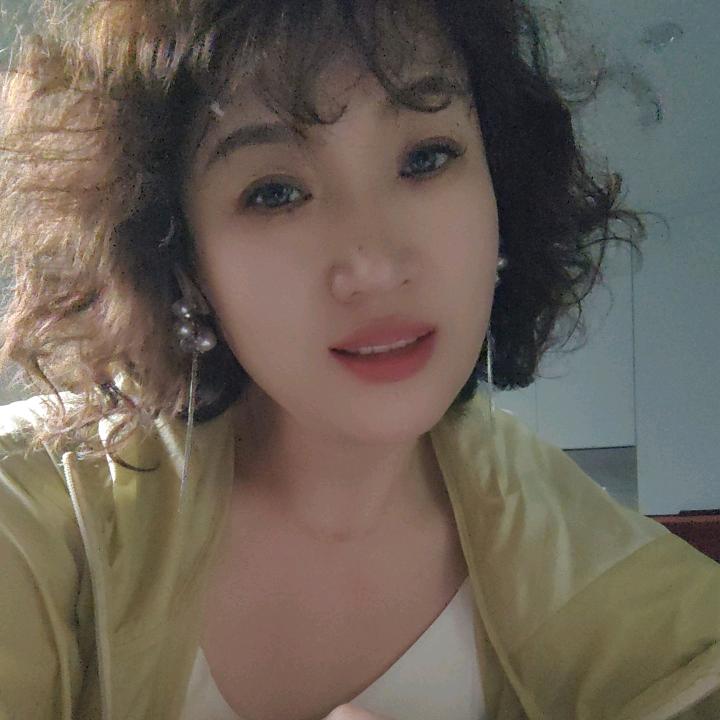 陈女士