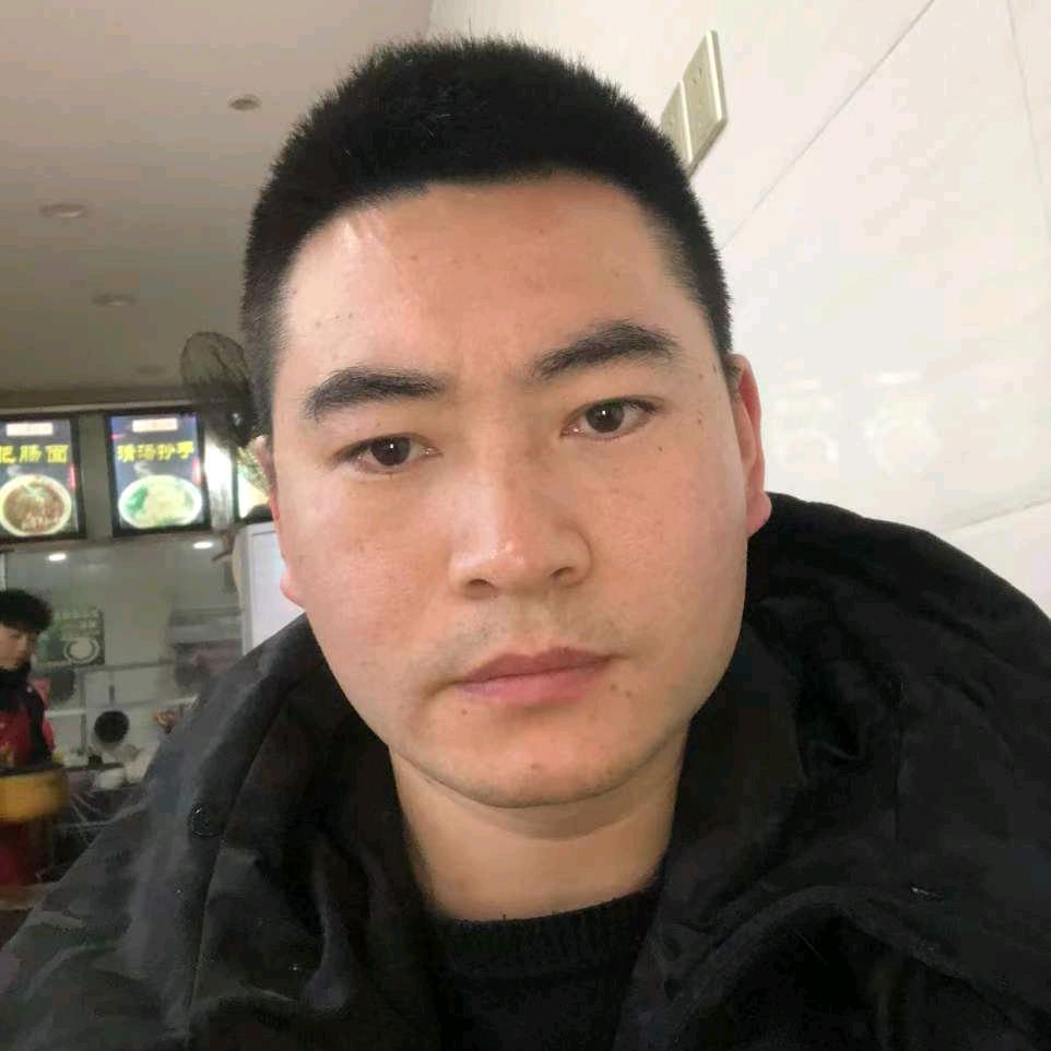 塞疆腩牛腩火锅老胡