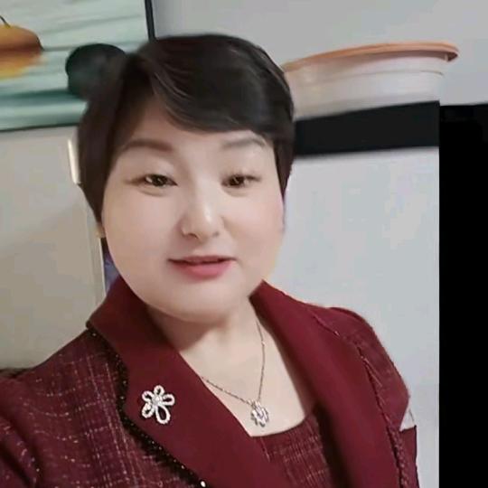 张芳
