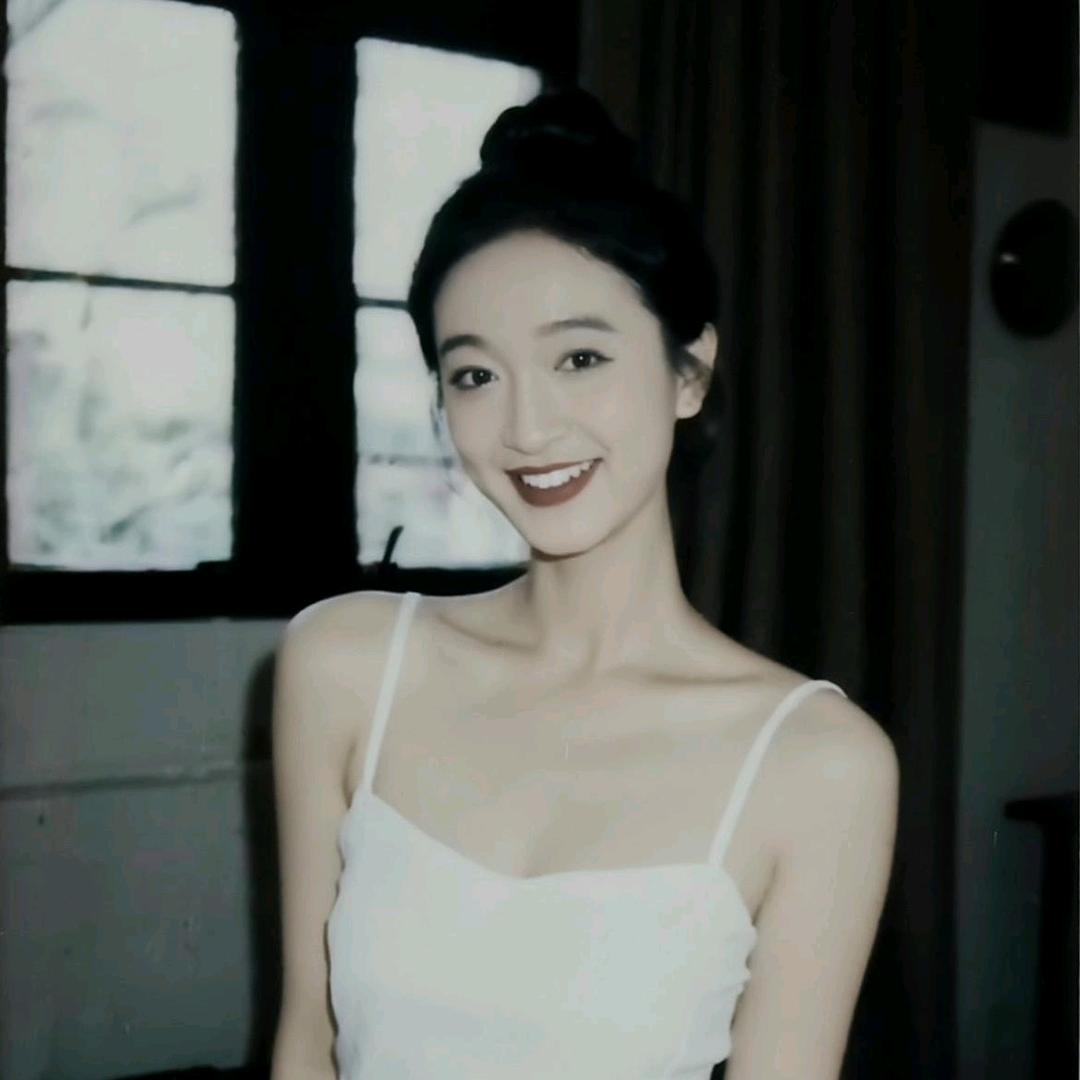 黑美妮💃📸（5.25🎂）
