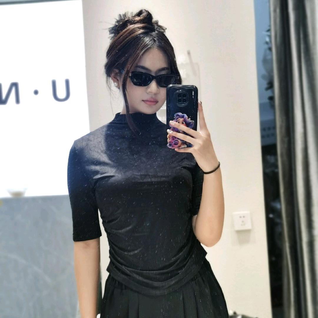闫老师