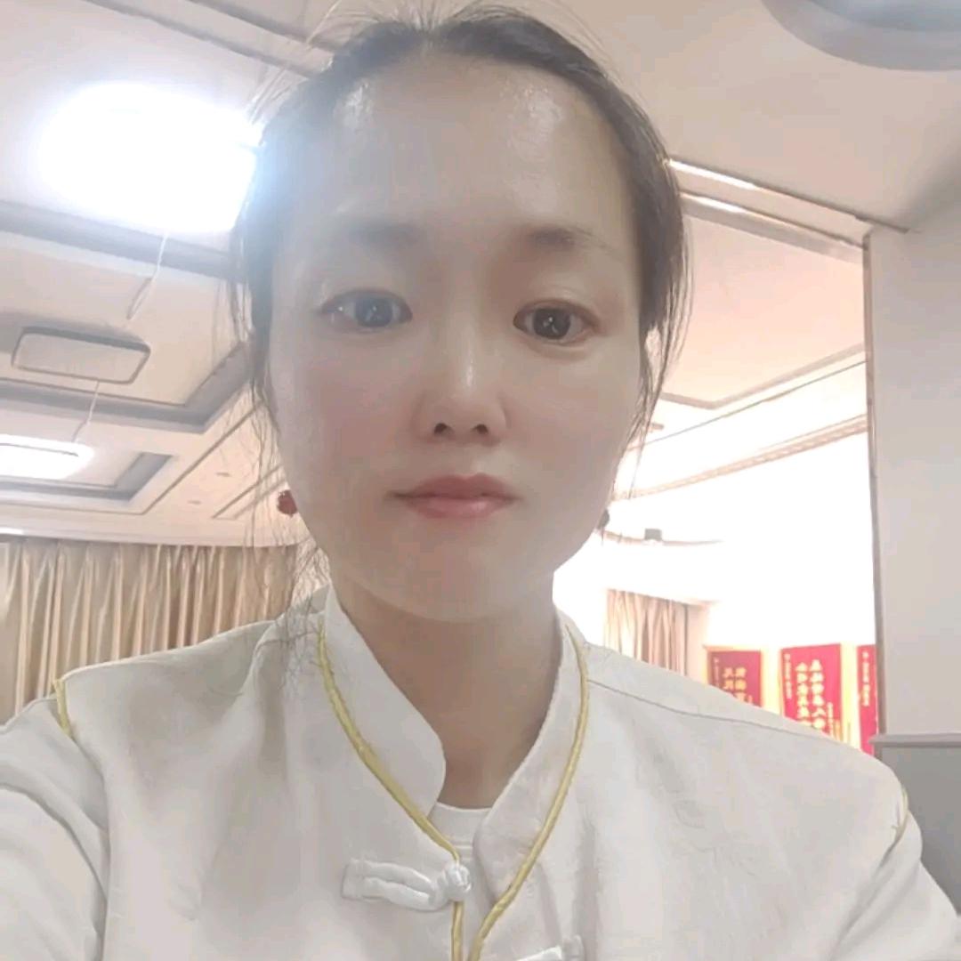 邢丽莉Lily