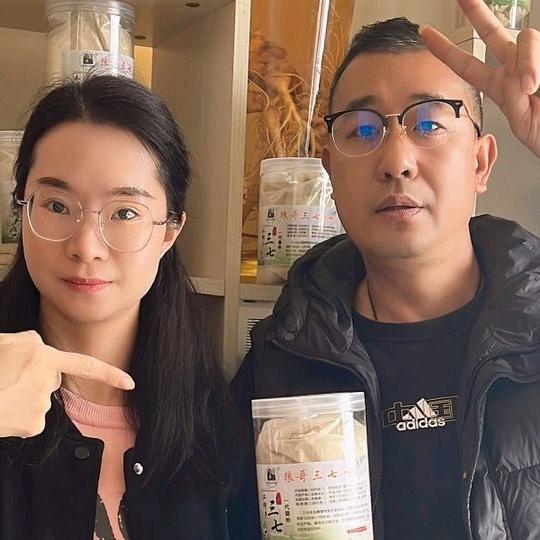 狼哥三七(狼哥侄女)小号
