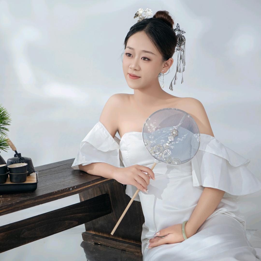 姀安涵儿