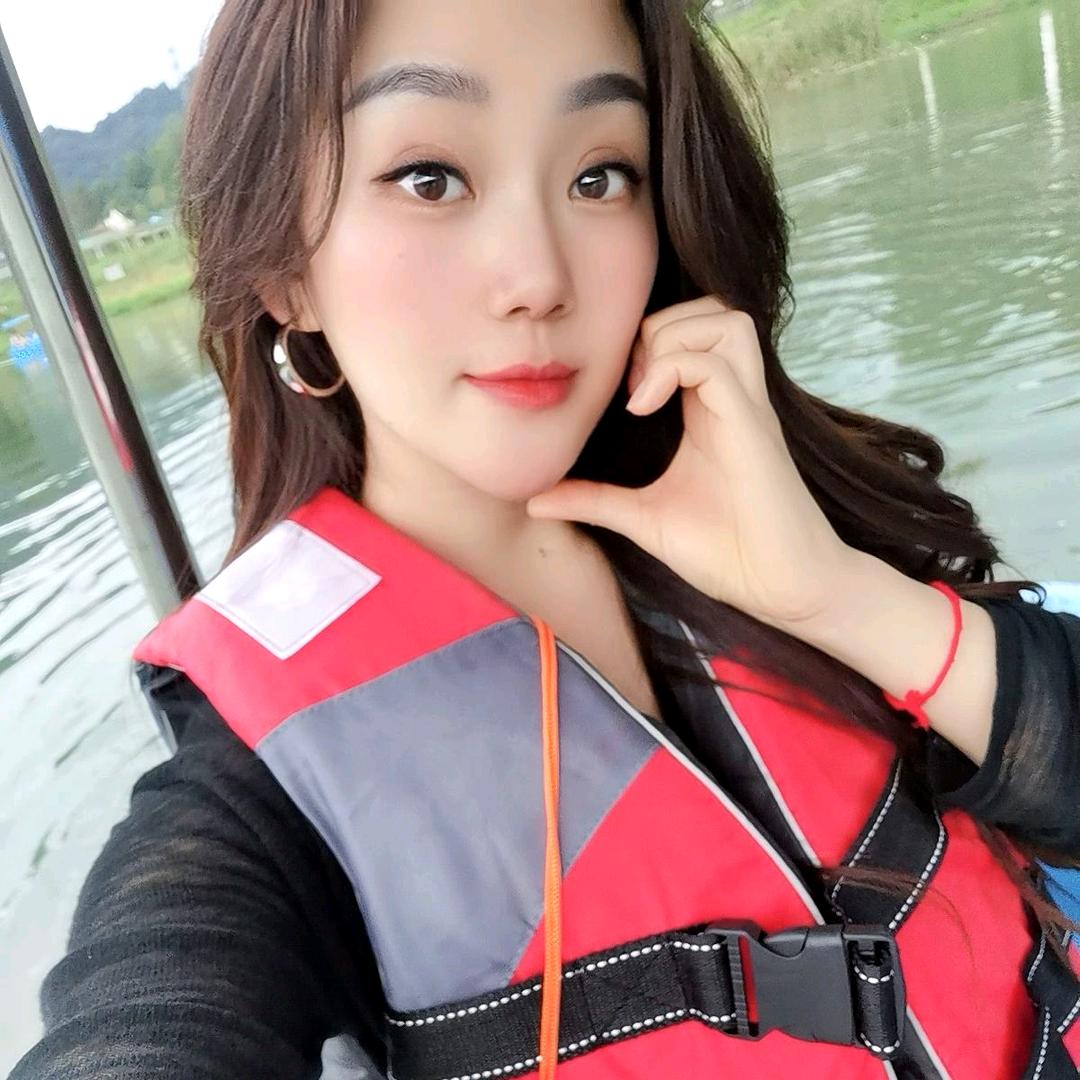 黄小姐👑