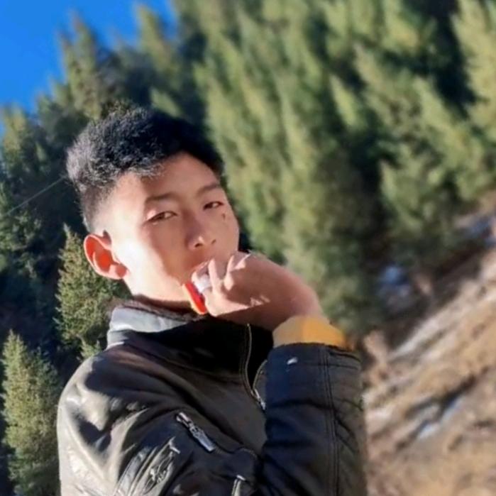 ࿐མེ་ཏོག་