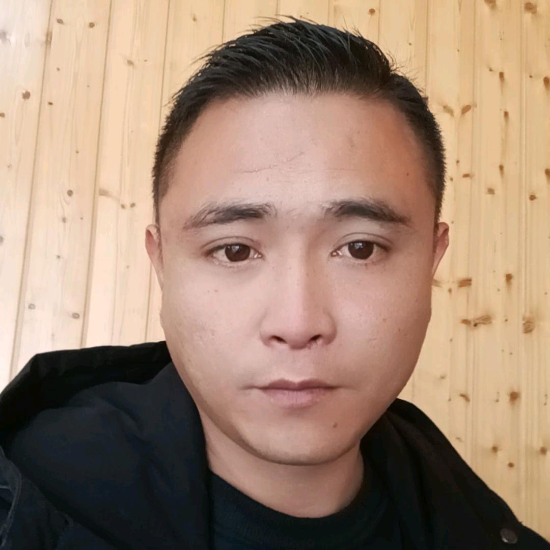 隆林万锋二手车销售