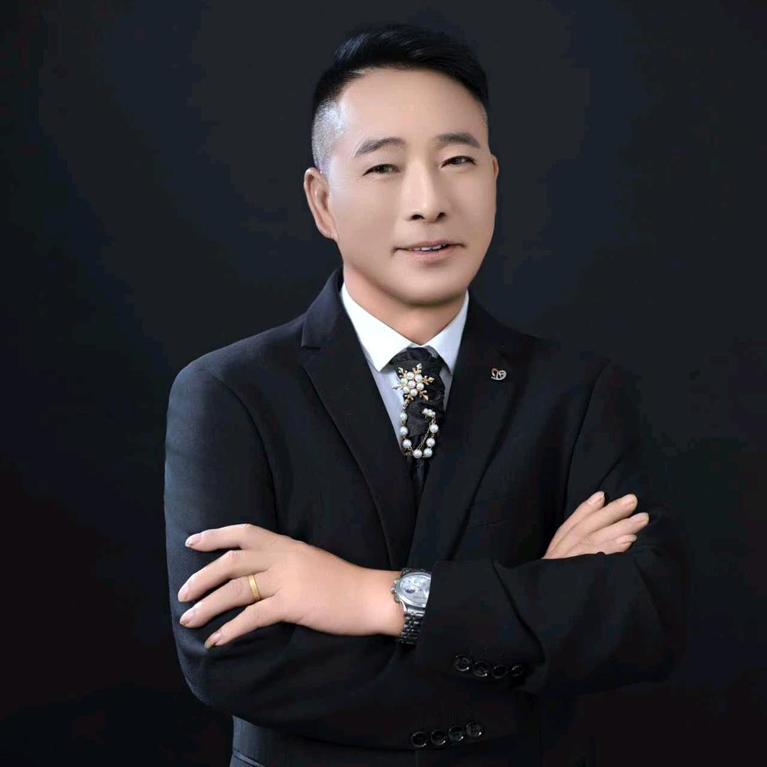 苦命的余，坟石加工