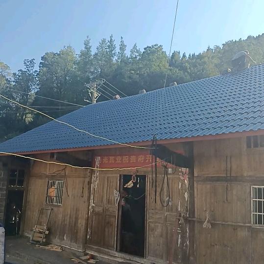 专业团队换瓦