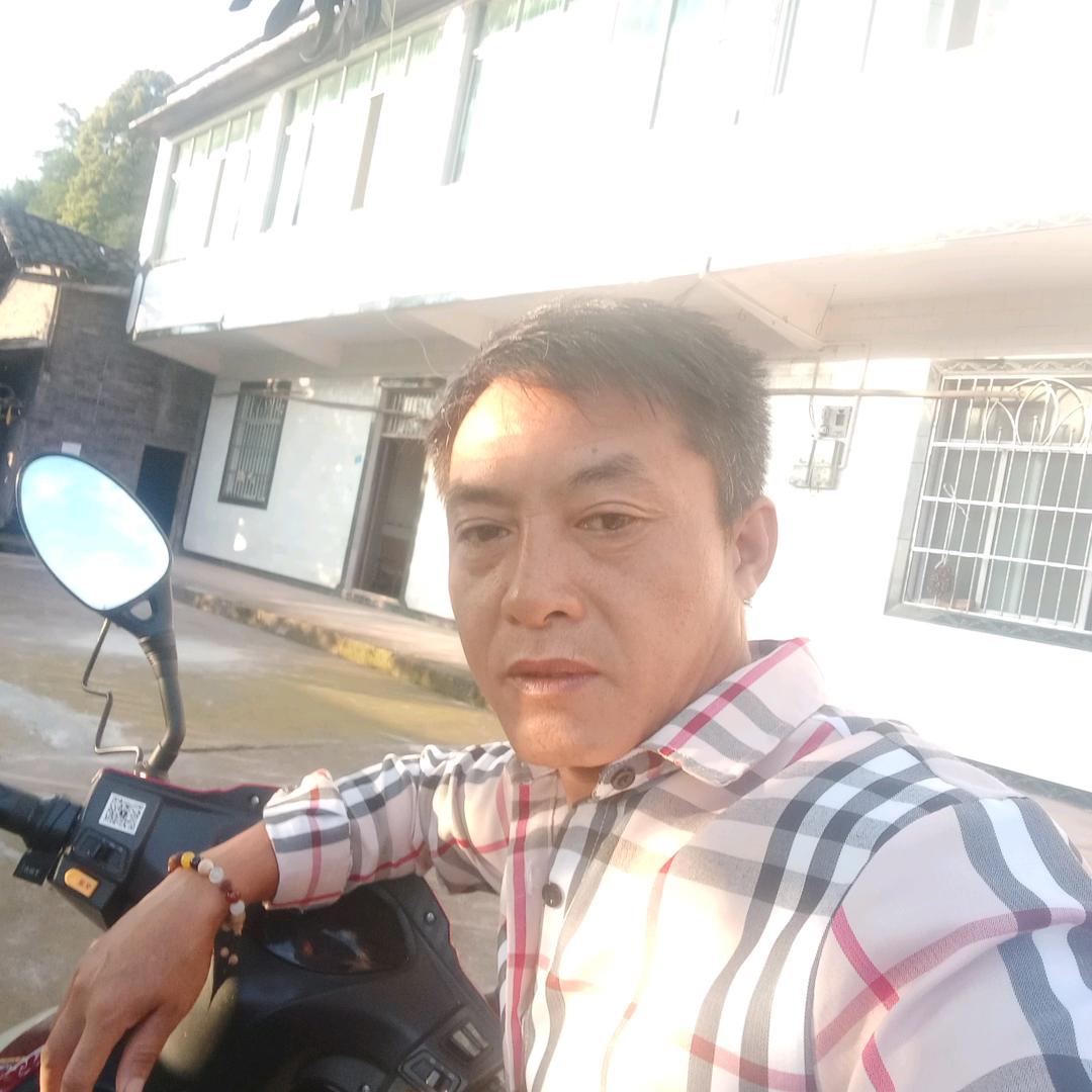 工地上的华仔