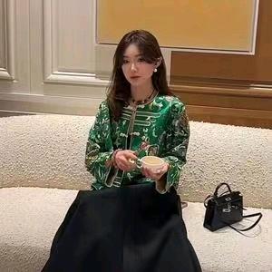 艺艺吖- 穿搭优选