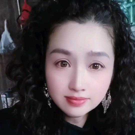 国国秀