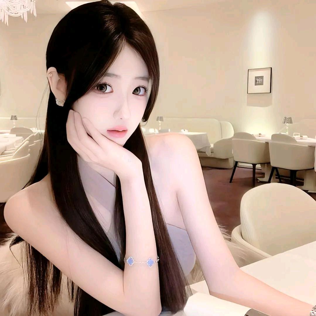 小莫爱睡觉(｡･･｡)💤