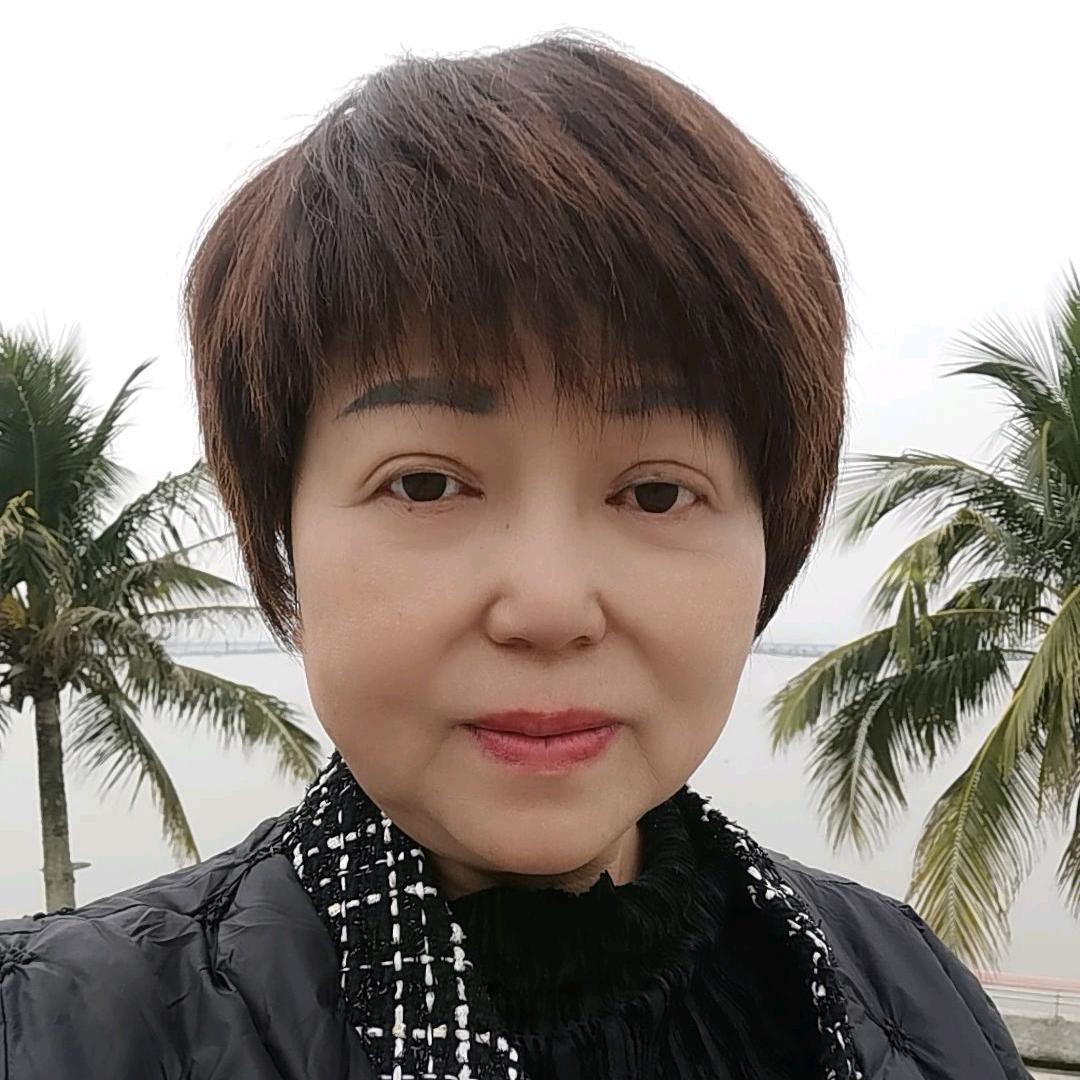 坚强丽丽