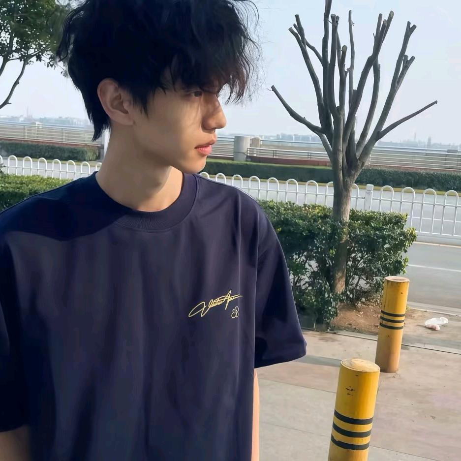 LOL中单（健淋）