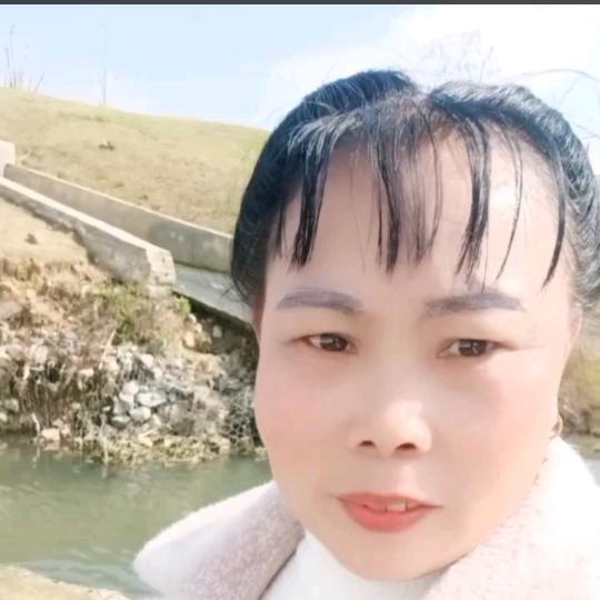向阳而生♥