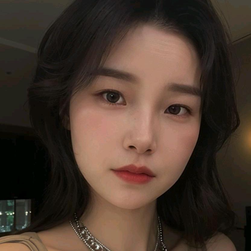 女人为谁妆